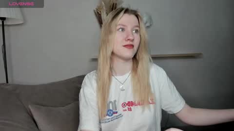 mariel_brown online show from 12/02/25, 08:08