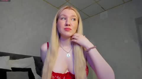 mariel_brown online show from 06/22/26, 12:56