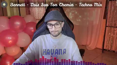 Marie online show from 09/08/25, 02:38