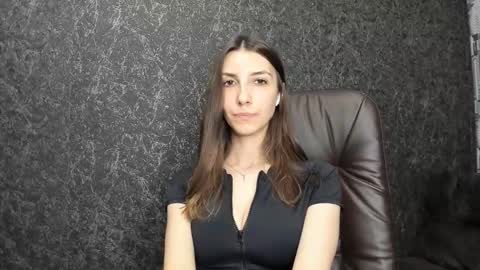 Snapshot of marielleanker chatting on 09/09/25, 12:59 marielleanker online show from 09/09/25, 12:59