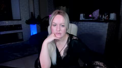 Snapshot of mariemlui chatting on 09/16/25, 06:03 mariemlui online show from 09/16/25, 06:03