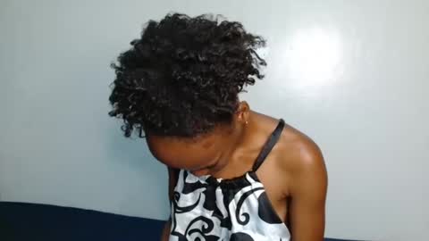 Snapshot of marigold_gift chatting on 04/02/26, 12:14 gold online show from 04/02/26, 12:14