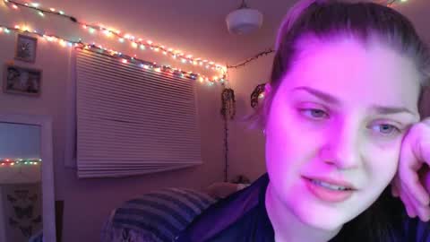 Snapshot of marigoldrue chatting on 01/20/25, 03:59 marigoldrue online show from 01/20/25, 03:59