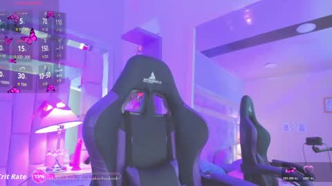 mariiahneedles online show from 05/12/26, 09:01