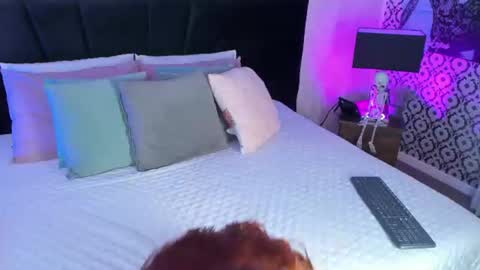 Snapshot of mariianna_lopez_ chatting on 06/17/26, 06:31 Mariana online show from 06/17/26, 06:31