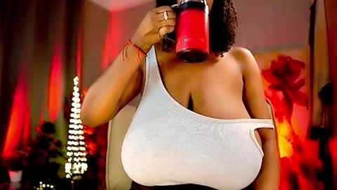 Snapshot of mariicha chatting on 09/23/25, 07:00 Nikita - Scroll down and read my bio please. New Pictures in Bio online show from 09/23/25, 07:00