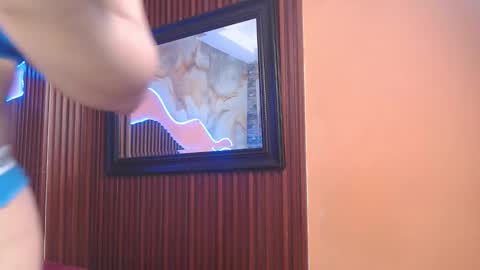 Marilu online show from 11/30/25, 04:27