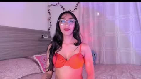 Snapshot of marijaneh chatting on 12/05/25, 12:36 Luna Dulk online show from 12/05/25, 12:36