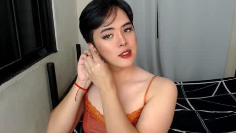 Snapshot of marikosue01 chatting on 02/10/25, 12:08 marikosue online show from 02/10/25, 12:08