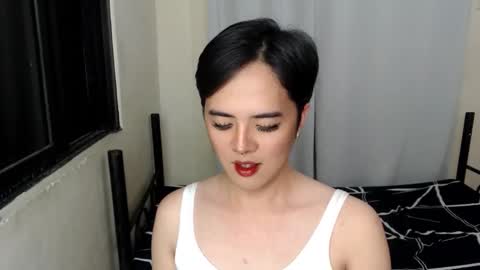 Snapshot of marikosue01 chatting on 02/12/25, 03:38 marikosue online show from 02/12/25, 03:38