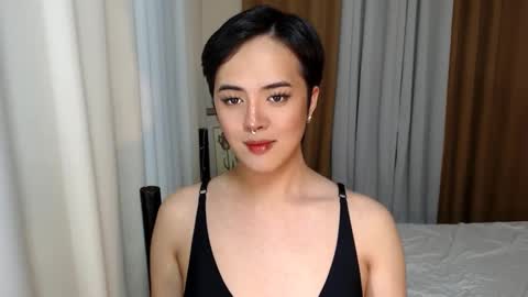 Snapshot of marikosue01 chatting on 02/23/25, 01:42 marikosue online show from 02/23/25, 01:42