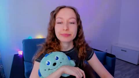 Snapshot of marilinal chatting on 02/18/25, 05:09 Marilina online show from 02/18/25, 05:09