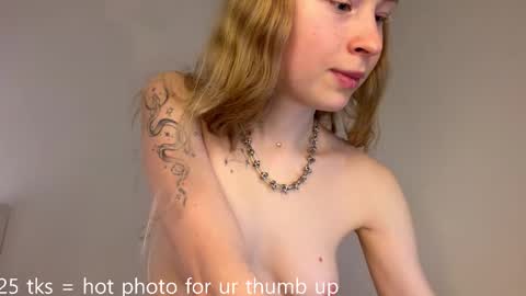 Snapshot of mariluspringle chatting on 03/07/26, 04:48 Elisabeth online show from 03/07/26, 04:48