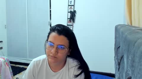Snapshot of marilyn_garcia chatting on 01/08/25, 10:48 MARILYN SEXY online show from 01/08/25, 10:48