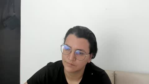 Snapshot of marilyn_garcia chatting on 02/24/25, 06:15 MARILYN SEXY online show from 02/24/25, 06:15