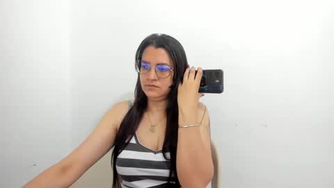 Snapshot of marilyn_garcia chatting on 09/09/25, 12:59 MARILYN SEXY online show from 09/09/25, 12:59