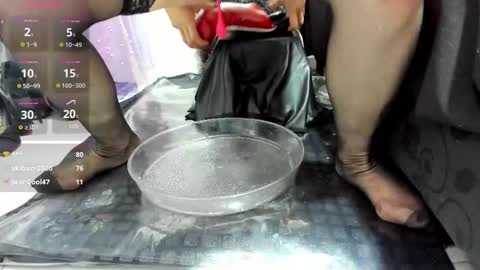 Snapshot of marilyn_jon3s chatting on 09/20/25, 05:36 marilyn_jon3s online show from 09/20/25, 05:36