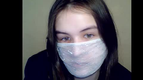Snapshot of marilyn_mans0n chatting on 01/17/25, 05:32 Dita online show from 01/17/25, 05:32