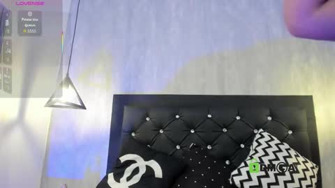 Snapshot of marilyndackaria_ chatting on 03/28/26, 11:54 Marilyn online show from 03/28/26, 11:54
