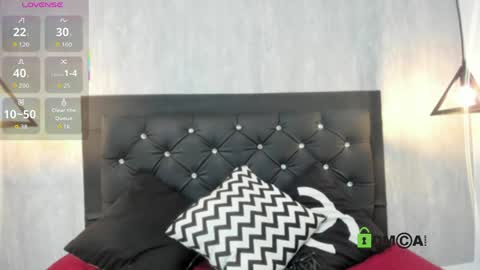 Snapshot of marilyndackaria_ chatting on 04/13/26, 12:10 Marilyn online show from 04/13/26, 12:10
