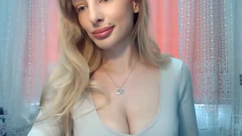 Snapshot of marilyndevilish chatting on 02/27/25, 07:23 MarilynDevilish online show from 02/27/25, 07:23