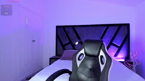 Marilyn online show from 09/30/25, 04:39