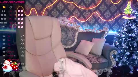Snapshot of marina_mur_ chatting on 12/30/24, 11:06 marina online show from 12/30/24, 11:06