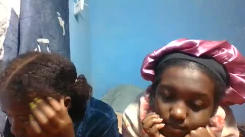 Snapshot of marinagold69 chatting on 06/08/26, 04:02 marinagold69 online show from 06/08/26, 04:02