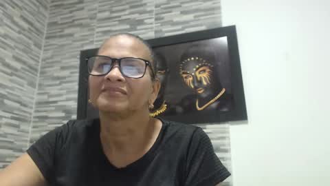 Marina  online show from 01/01/25, 05:22