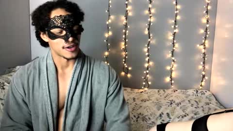 Snapshot of marinaxmonroe chatting on 10/08/25, 03:53 MarinaxMonroe online show from 10/08/25, 03:53