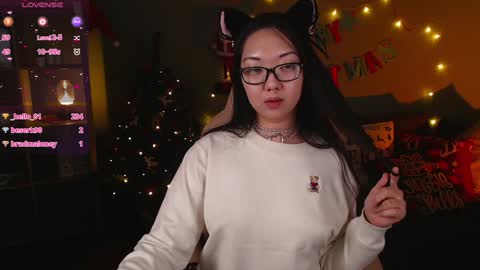 Snapshot of marine_vact chatting on 12/10/24, 11:40 Marine  online show from 12/10/24, 11:40