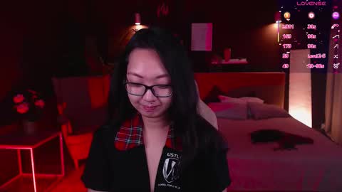 Snapshot of marine_vact chatting on 09/19/25, 02:07 Marine  online show from 09/19/25, 02:07