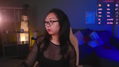 Snapshot of marine_vact chatting on 09/26/25, 02:10 Marine  online show from 09/26/25, 02:10