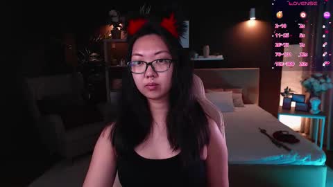 Snapshot of marine_vact chatting on 10/15/25, 02:39 Marine  online show from 10/15/25, 02:39