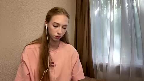 Snapshot of marioindal chatting on 07/17/26, 09:16 Amelia online show from 07/17/26, 09:16