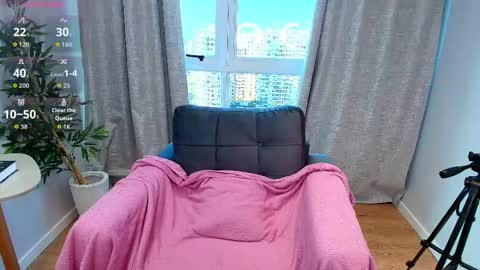 Snapshot of marion_lopez chatting on 03/17/26, 11:35 Marion online show from 03/17/26, 11:35