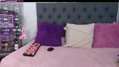 Paula Maria online show from 09/22/25, 09:06