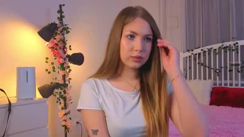 Alexandra online show from 03/11/26, 04:13