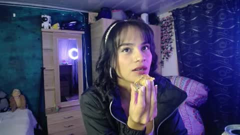 Maritza Ferrer -Samara Beltran online show from 02/28/25, 02:31