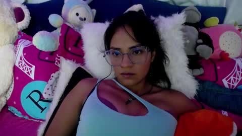 Maritza Ferrer -Samara Beltran online show from 11/14/25, 01:59