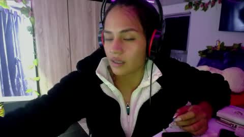 Maritza Ferrer -Samara Beltran online show from 05/14/26, 04:41