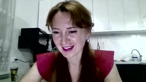mariza_love359092 online show from 02/05/26, 09:52