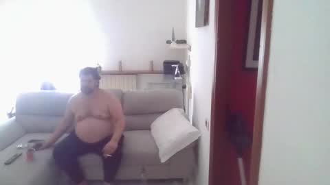 Snapshot of mark2985555 chatting on 12/21/25, 11:06 mark2985555 online show from 12/21/25, 11:06