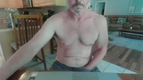 Snapshot of mark48130 chatting on 09/08/25, 05:23 Mark online show from 09/08/25, 05:23
