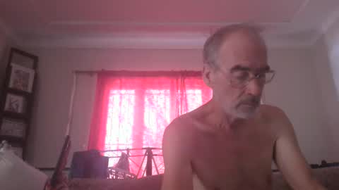 Snapshot of mark_and_lola chatting on 12/04/25, 01:59 mark_and_lola online show from 12/04/25, 01:59