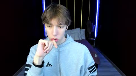 Snapshot of mark_branston chatting on 02/22/26, 10:36 Mark online show from 02/22/26, 10:36