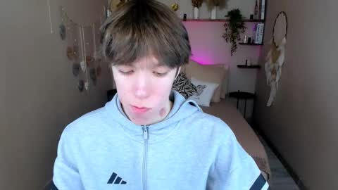 Snapshot of mark_branston chatting on 03/14/26, 02:44 Mark online show from 03/14/26, 02:44