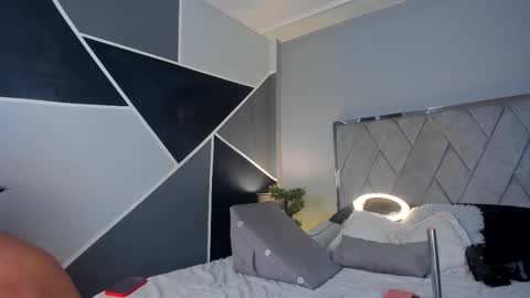 mark_broown_ online show from 02/11/25, 02:14