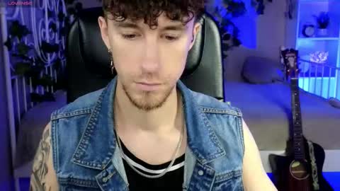 mark_caron online show from 11/27/25, 08:33