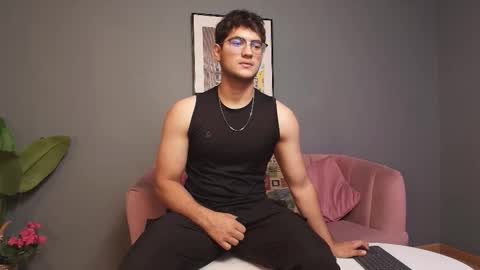 mark_evans1_ online show from 11/07/25, 02:50